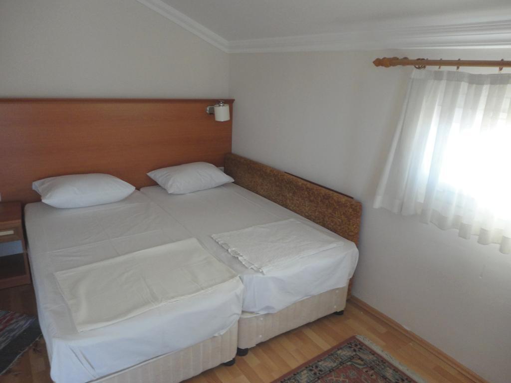 Cicek Hotel & Apartments Fethiye Rum bild