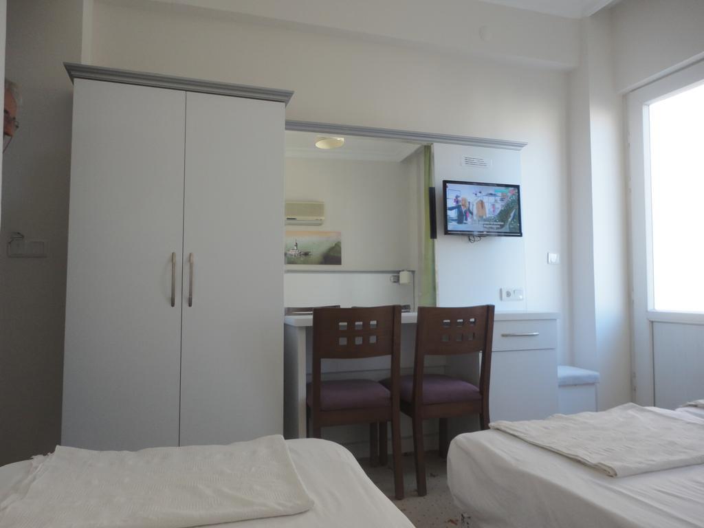 Cicek Hotel & Apartments Fethiye Rum bild