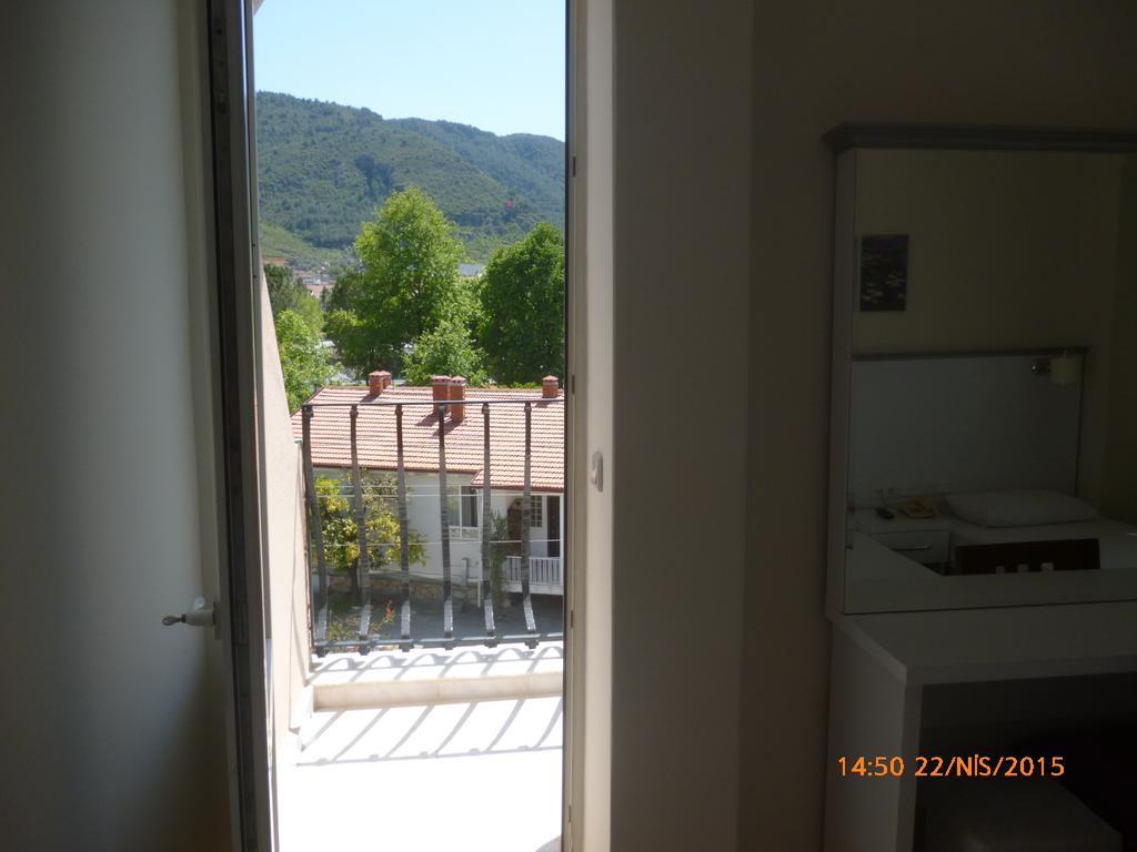 Cicek Hotel & Apartments Fethiye Rum bild
