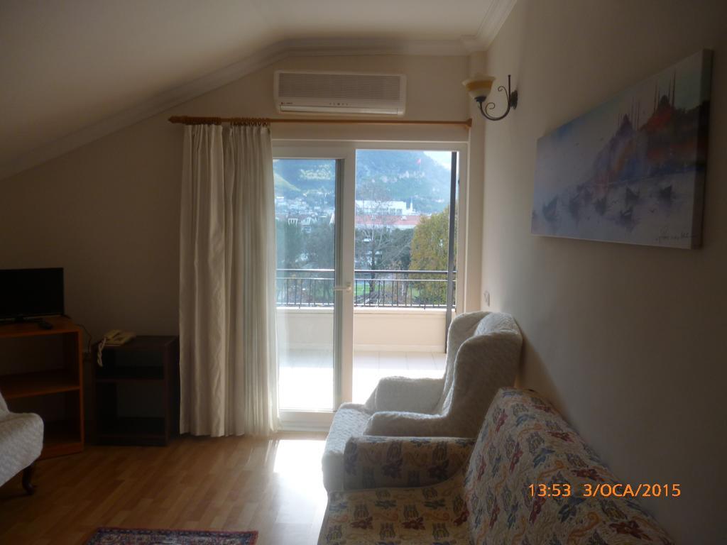 Cicek Hotel & Apartments Fethiye Rum bild