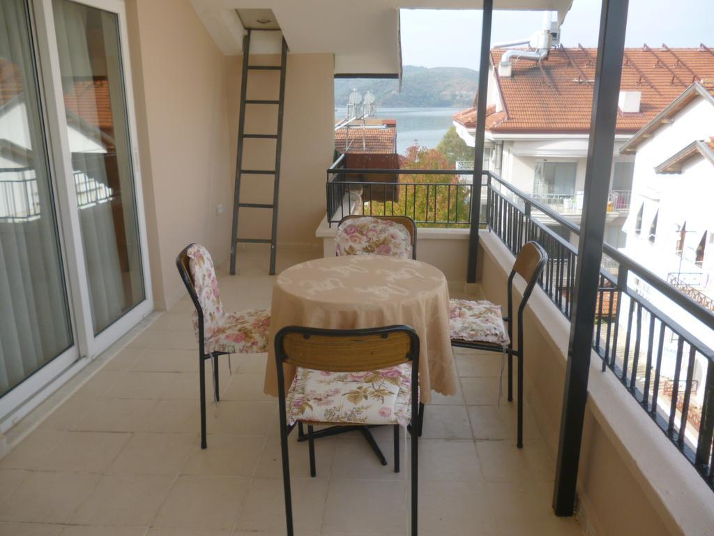 Cicek Hotel & Apartments Fethiye Rum bild