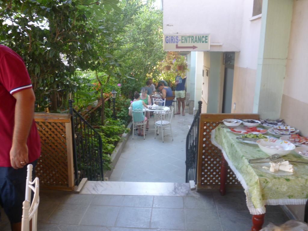 Cicek Hotel & Apartments Fethiye Exteriör bild