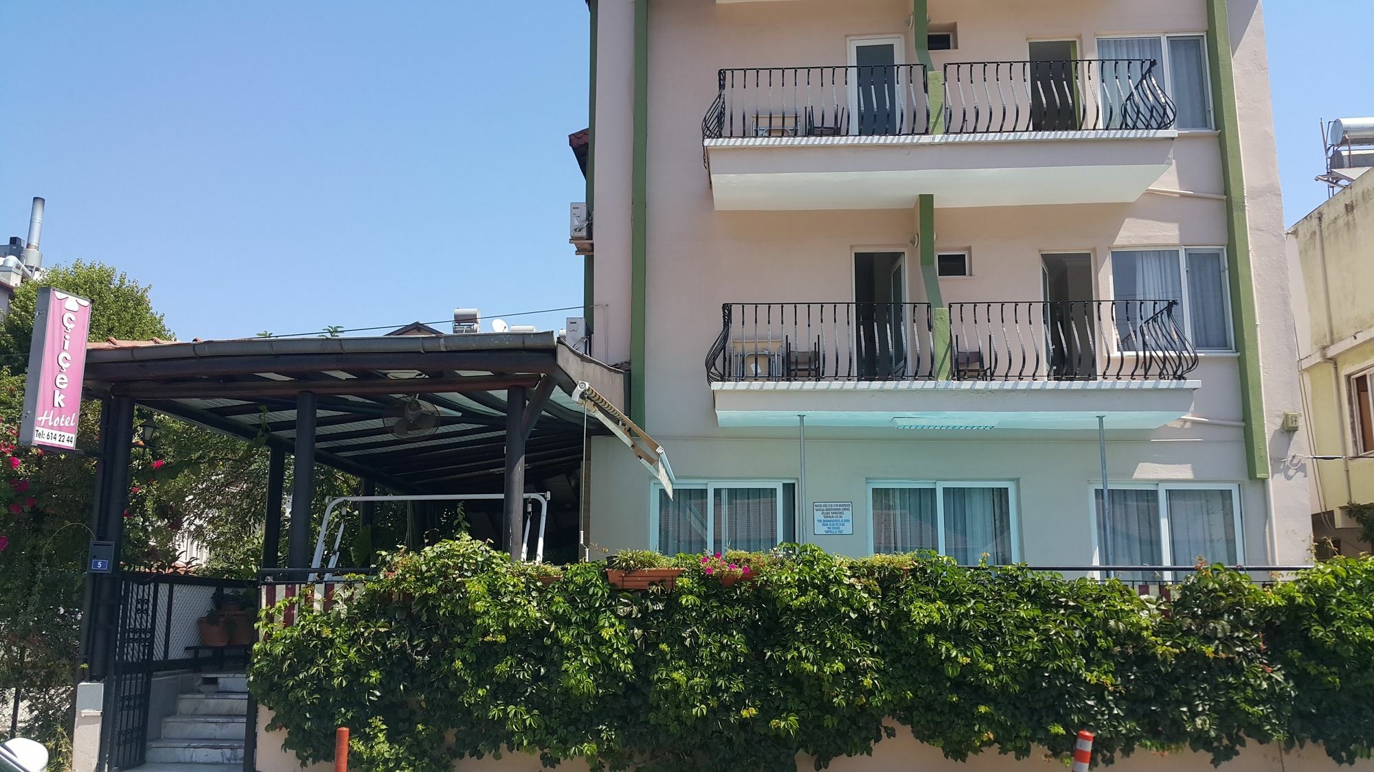Cicek Hotel & Apartments Fethiye Exteriör bild